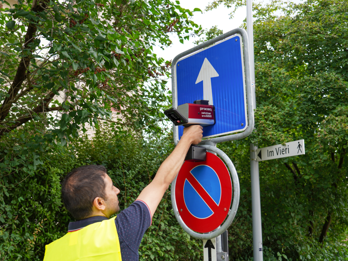 ZRS 6060 Medição da visibilidade dos sinais de trânsito e rodoviários e dos materiais reflectores